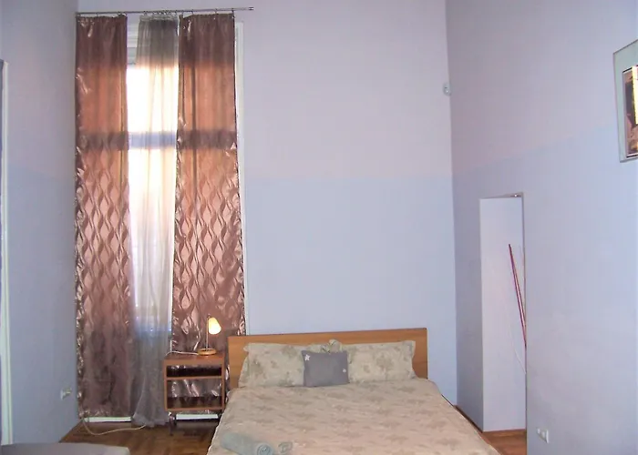 Gazde/Camere de închiriat Lookery Budapesta